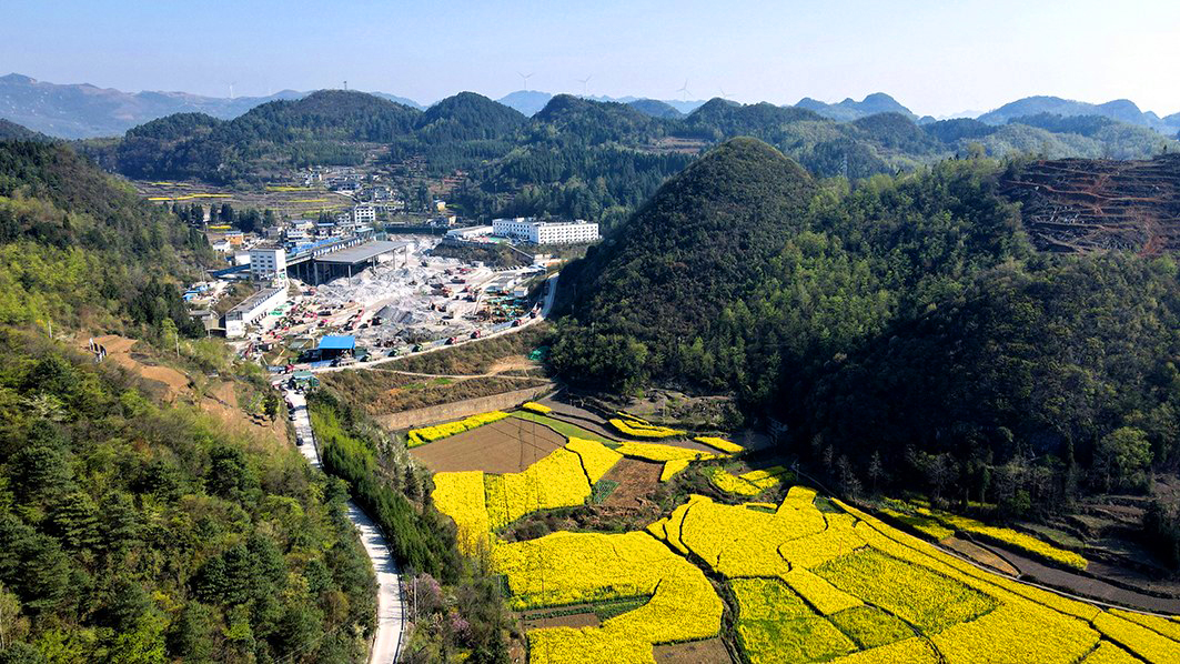 中铝股份贵州分公司猫场铝矿。