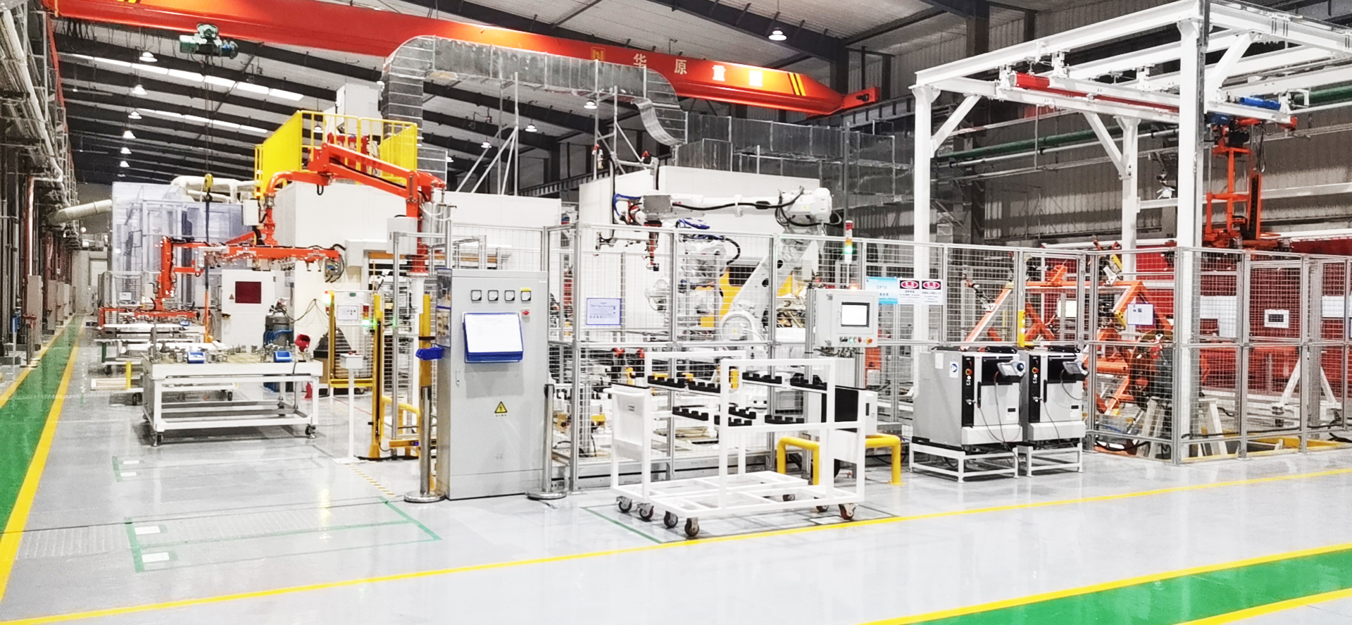 凌云瓦达沙夫公司生产现场(徐巍巍).jpg 凌云瓦达沙夫公司生产现场(徐巍巍).jpg